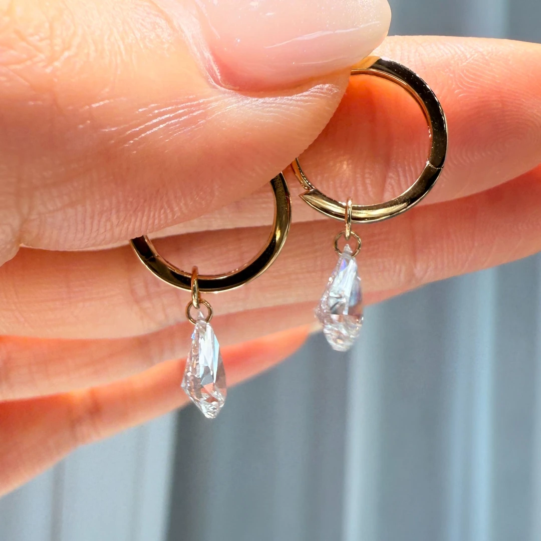 七度 实验室培育钻石18k金【新品上新】素圈水滴耳环k黄