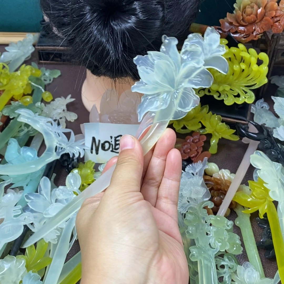 蛇纹石玉未镶嵌发饰