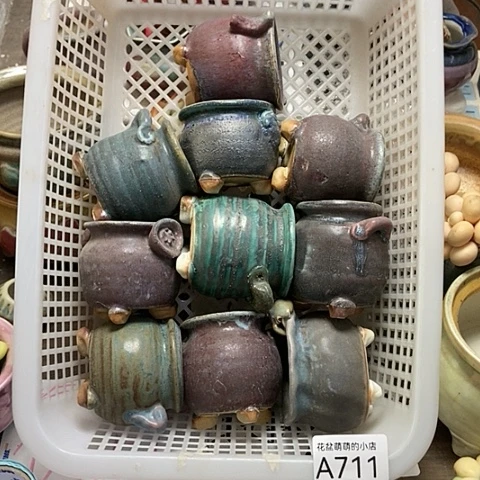 紫砂花盆泡**?711微瑕品口径4到5左右