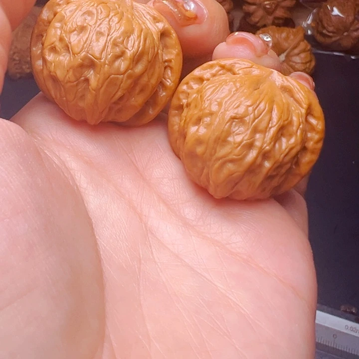 文玩核桃吊坠乾隆磨35