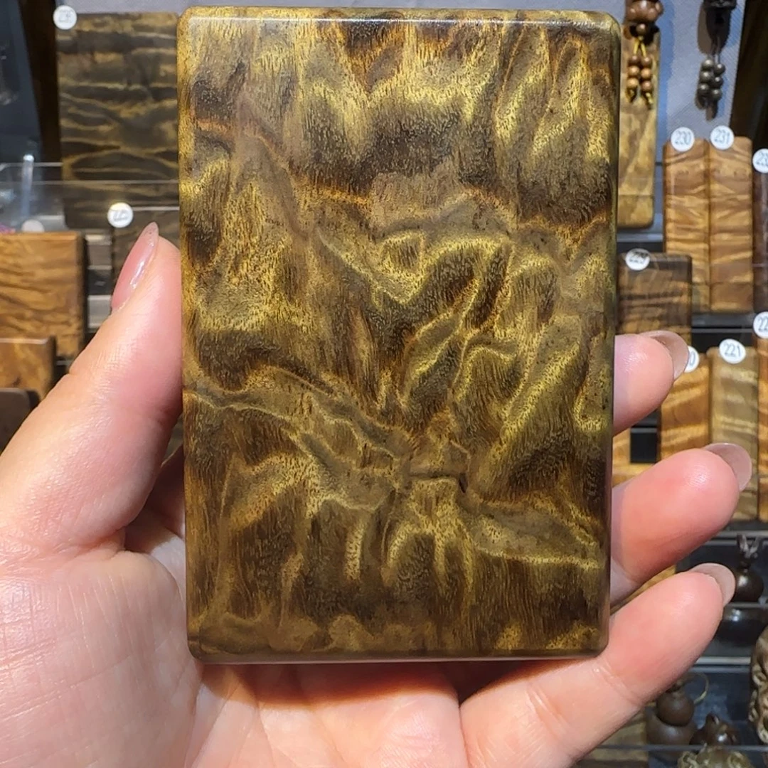 撅***撅楠木（金丝楠）把件金丝楠木小叶桢楠