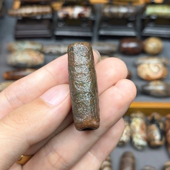 世***哥玛瑙/玉髓颈饰未镶嵌
