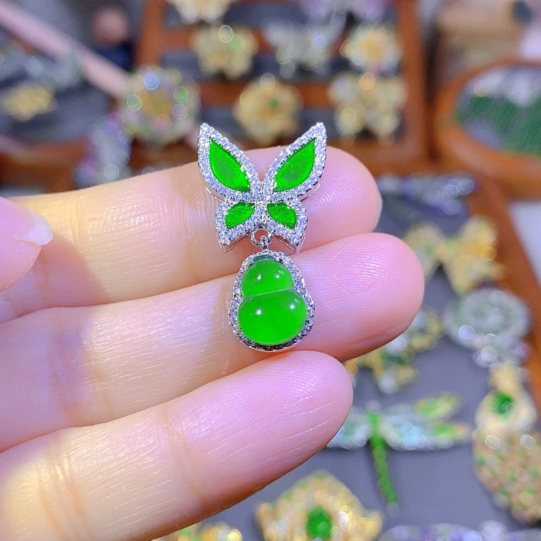 颈饰银S925镶嵌翡翠