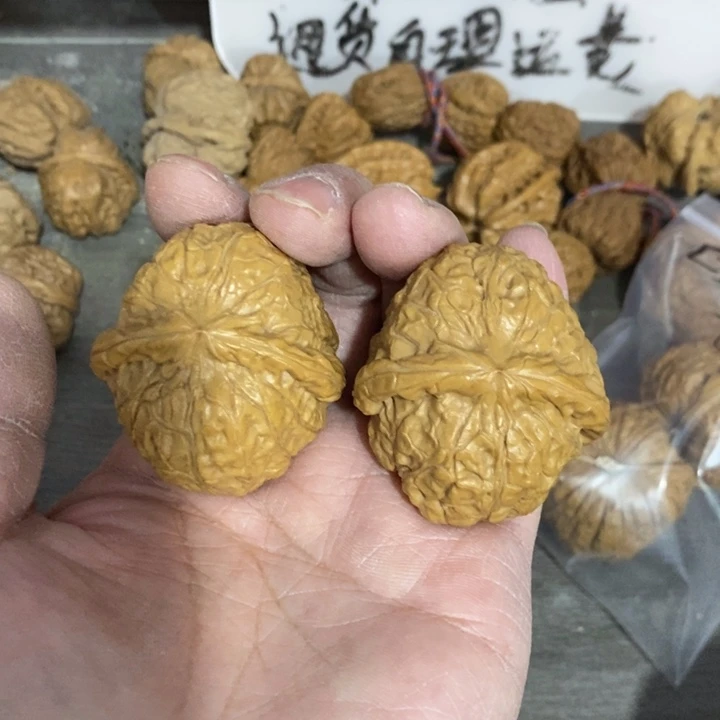 W***O把件文玩核桃哈哈哈