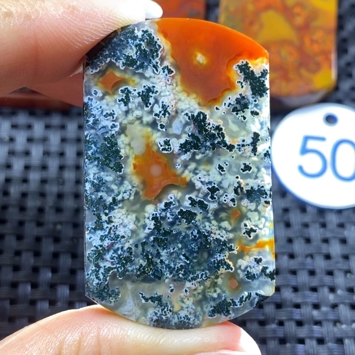 未镶嵌颈饰玛瑙/玉髓水****司