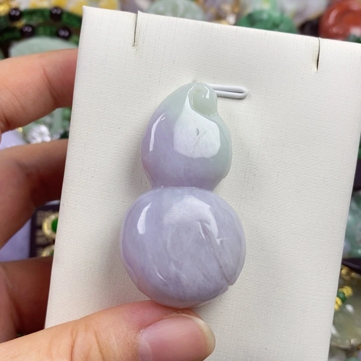 吊坠(赠链)未镶嵌翡翠