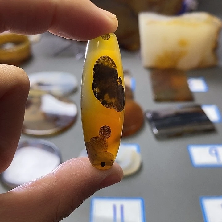 玛瑙/玉髓未镶嵌珠宝半成品