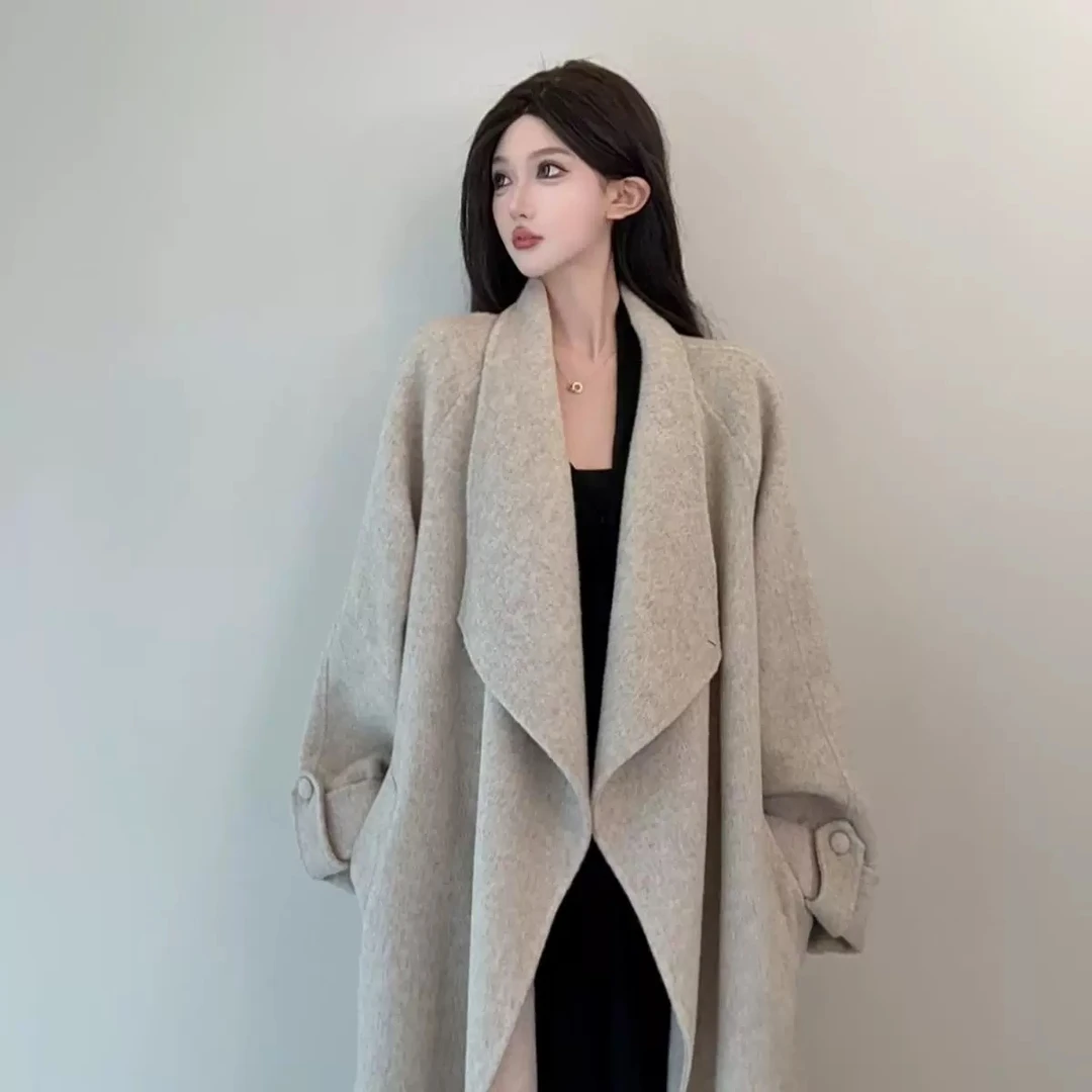 2025秋冬新款时尚气质修身大翻领赫本风百搭宽松双面呢大衣外套