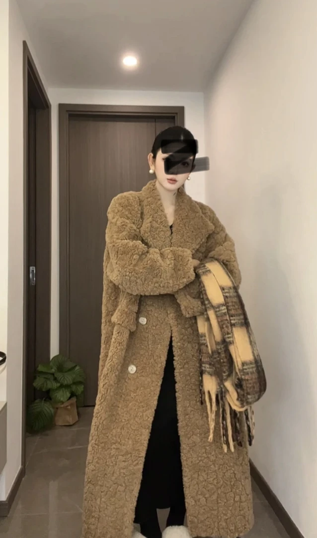 女士冬季时尚云朵毛毛外套-11