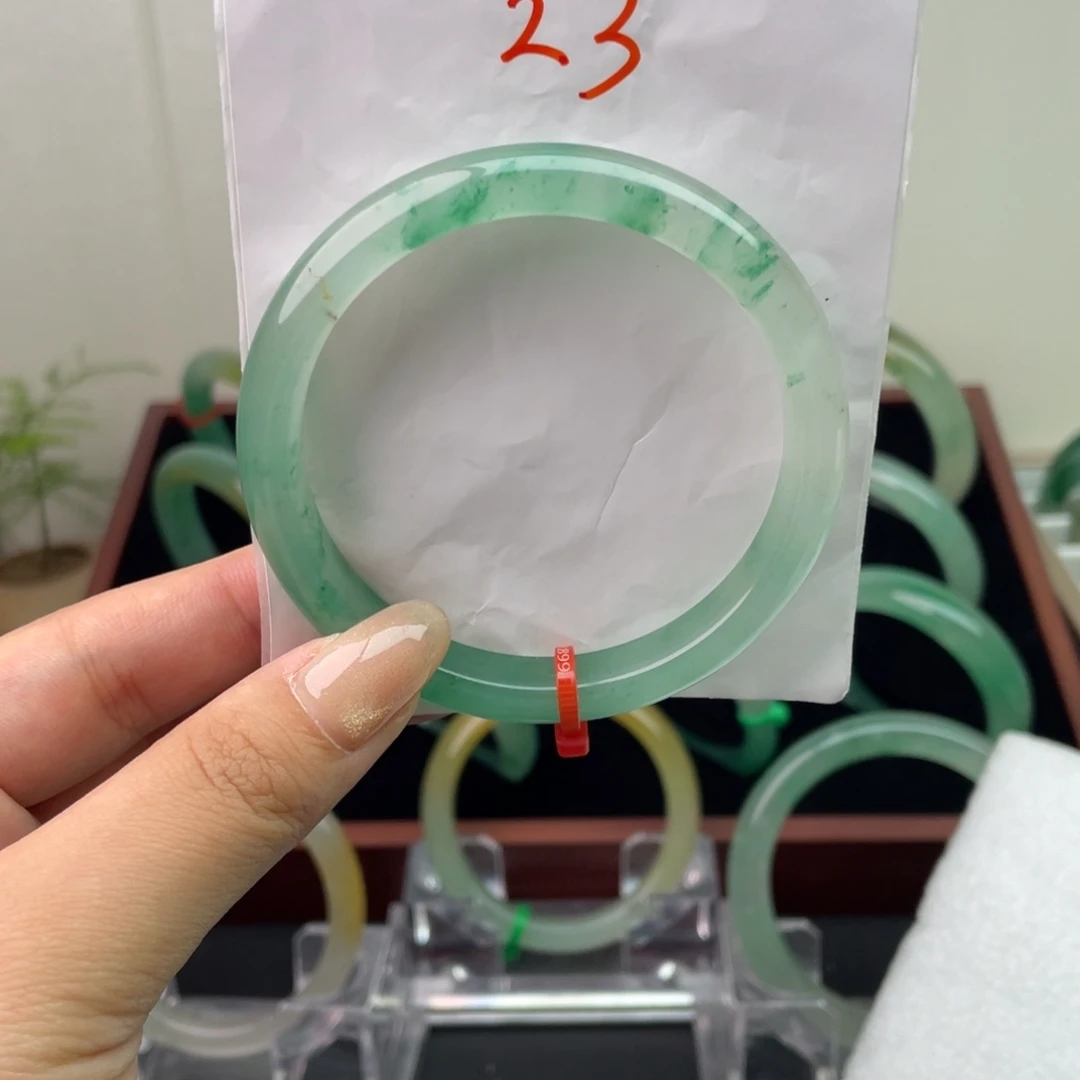 石英质玉（非洲翠）未镶嵌手镯23-57.7