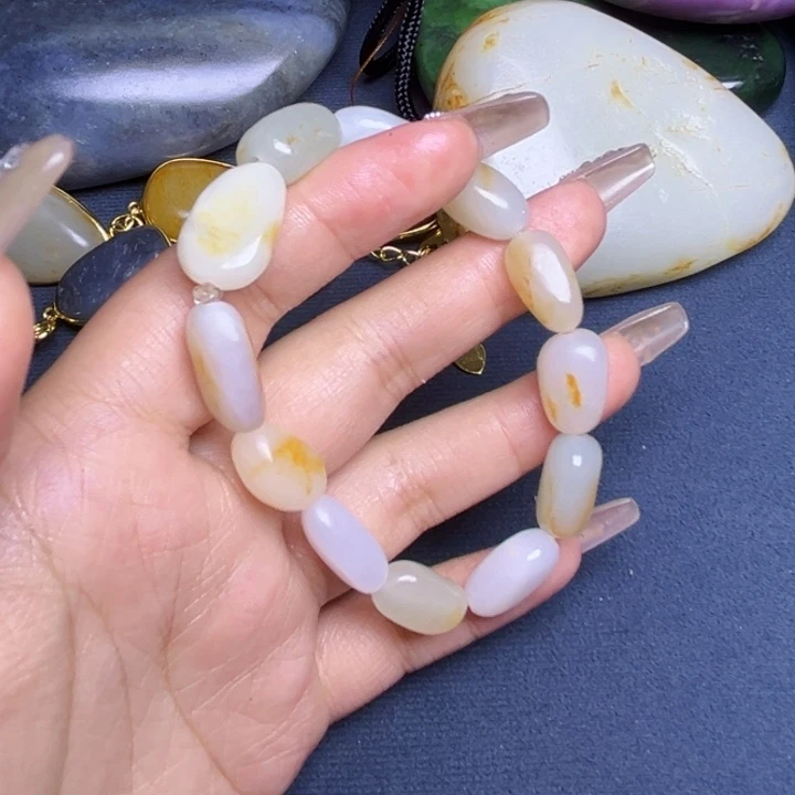 和田玉未镶嵌珠宝奇石