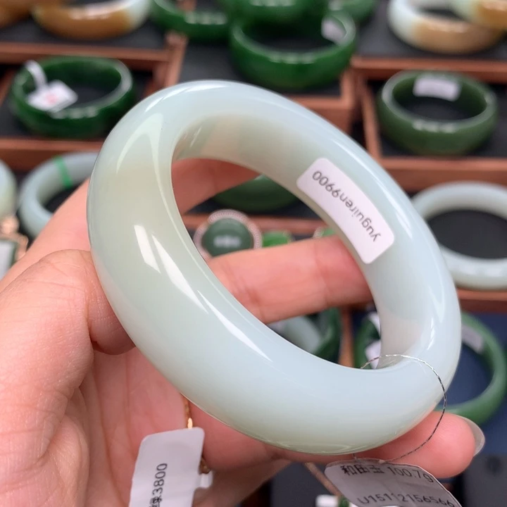 和田玉（糖玉）手镯未镶嵌56