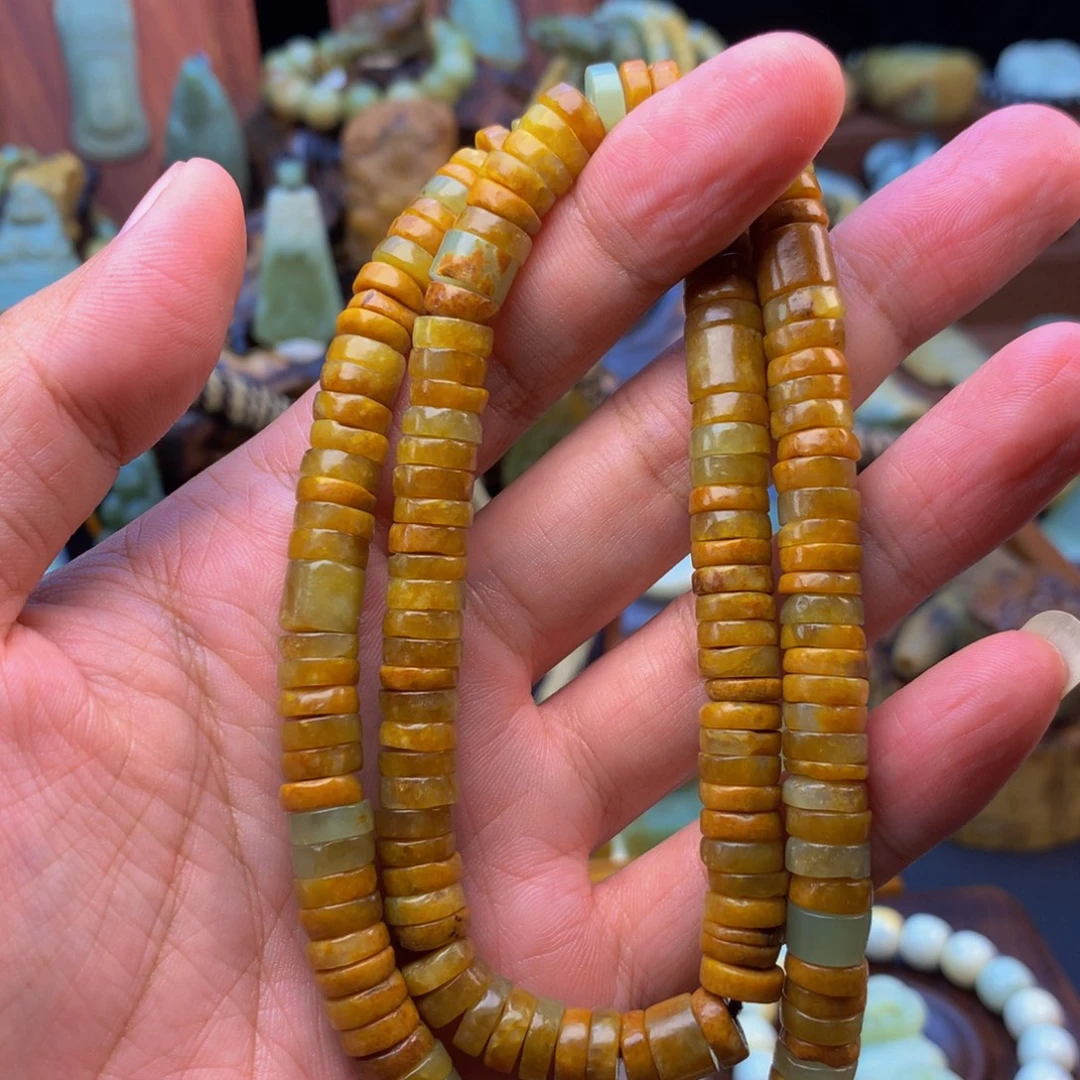 佩***爸岫岩河磨玉（透闪石质玉）未镶嵌车挂