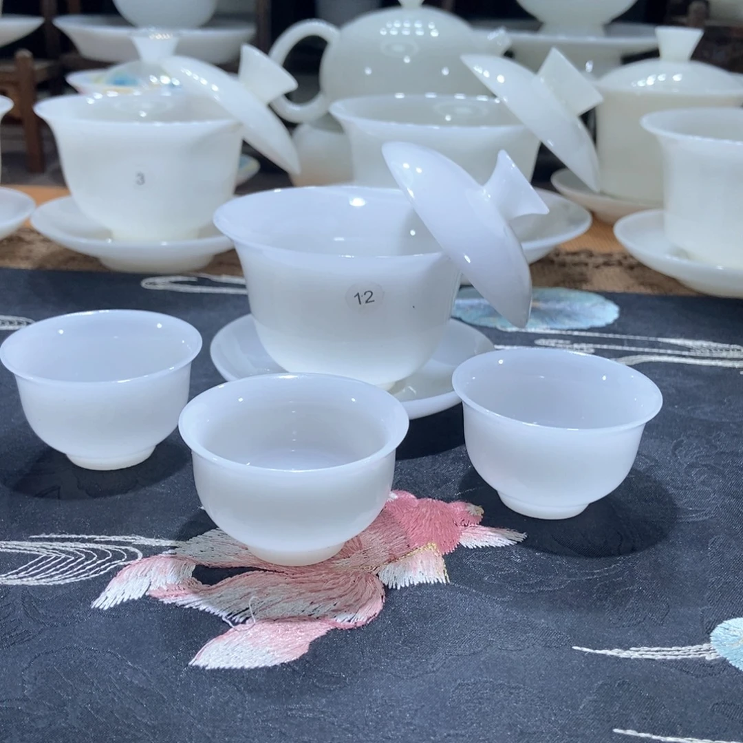 我是小女孩我爱小天使啊哈好