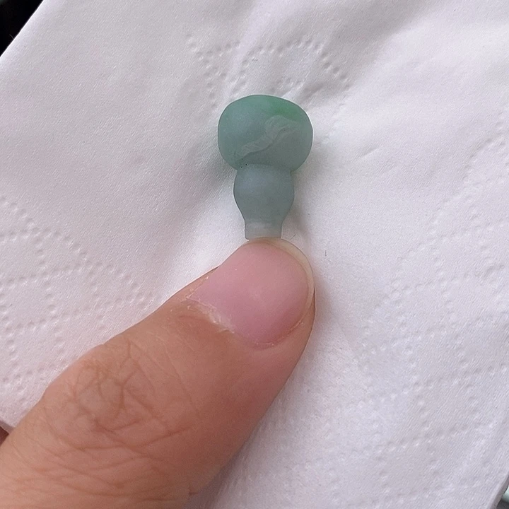未镶嵌定制翡翠葫芦三通