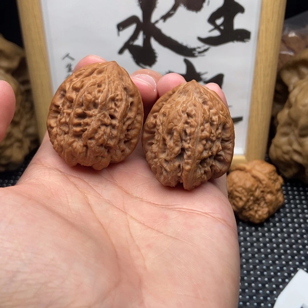 吊坠文玩核桃47全品凹底