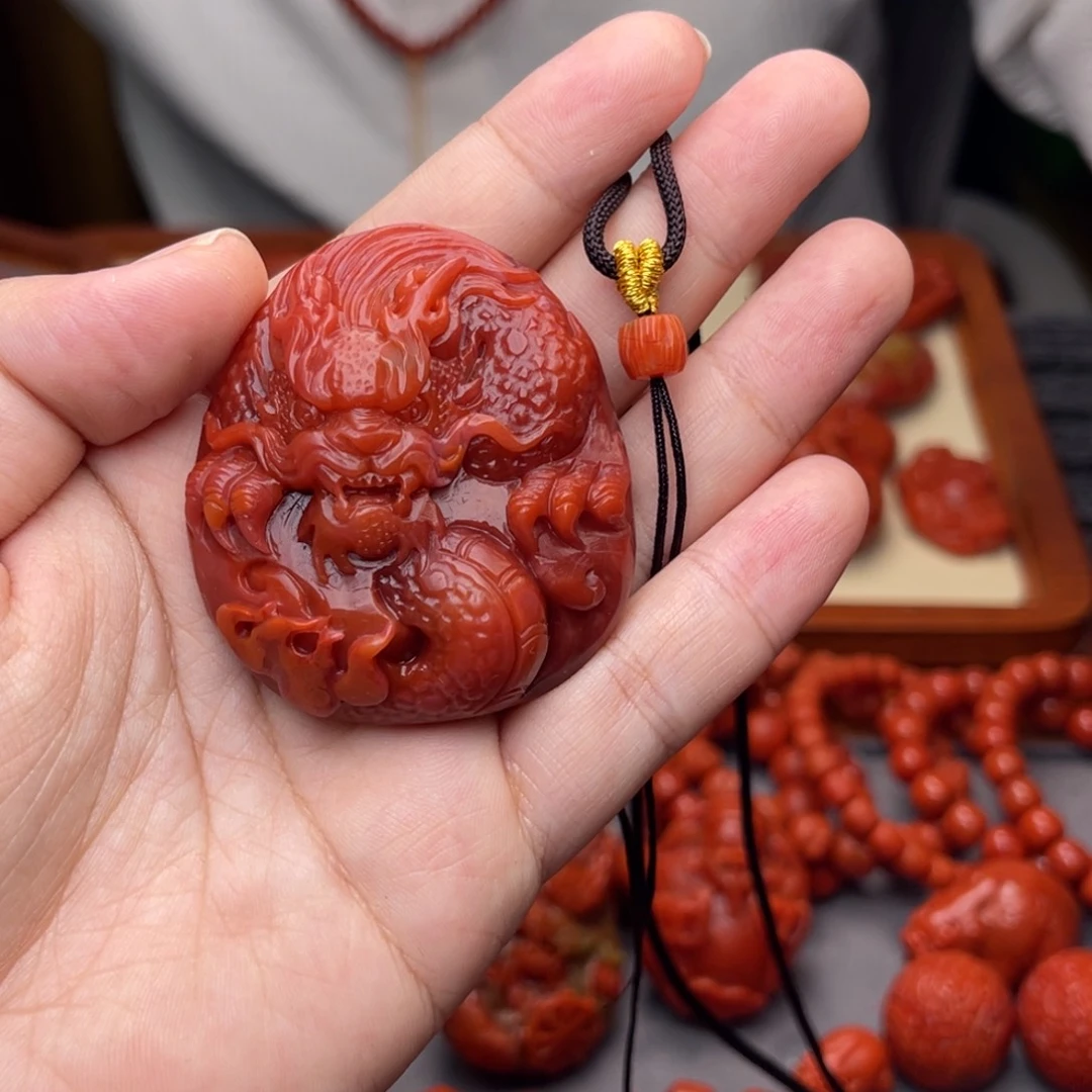 未镶嵌配饰南红玛瑙