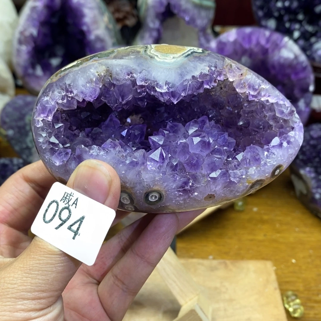 大型摆件（非配饰）未镶嵌水晶