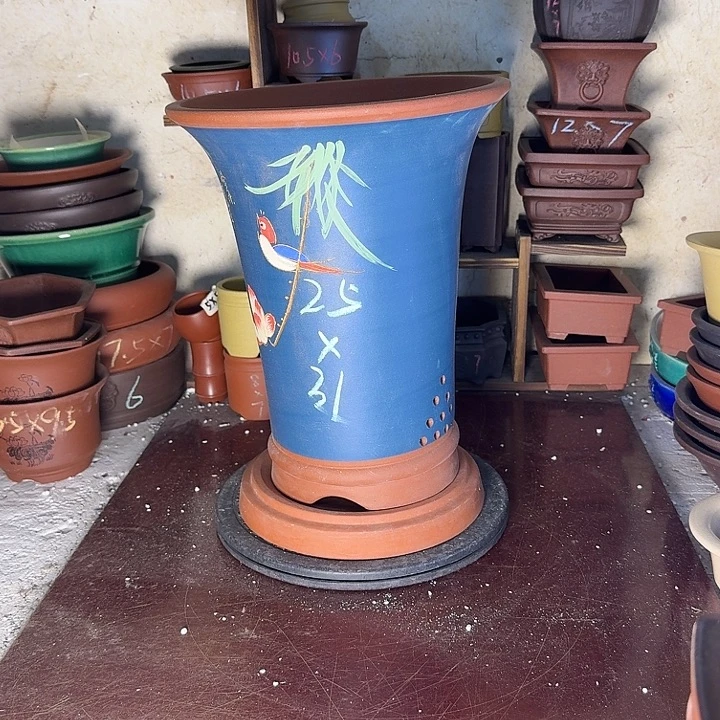 紫砂花盆，手工制作