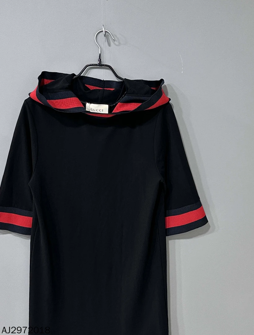 99新 GUCCI/古驰 条纹连帽连衣裙/XS码/72018