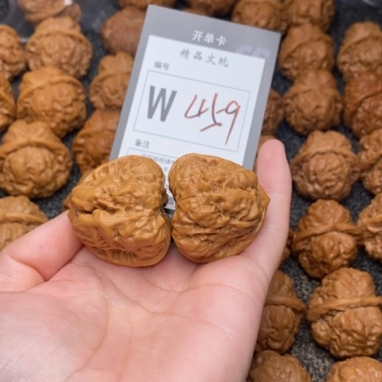 吊坠桃核我是第一百37