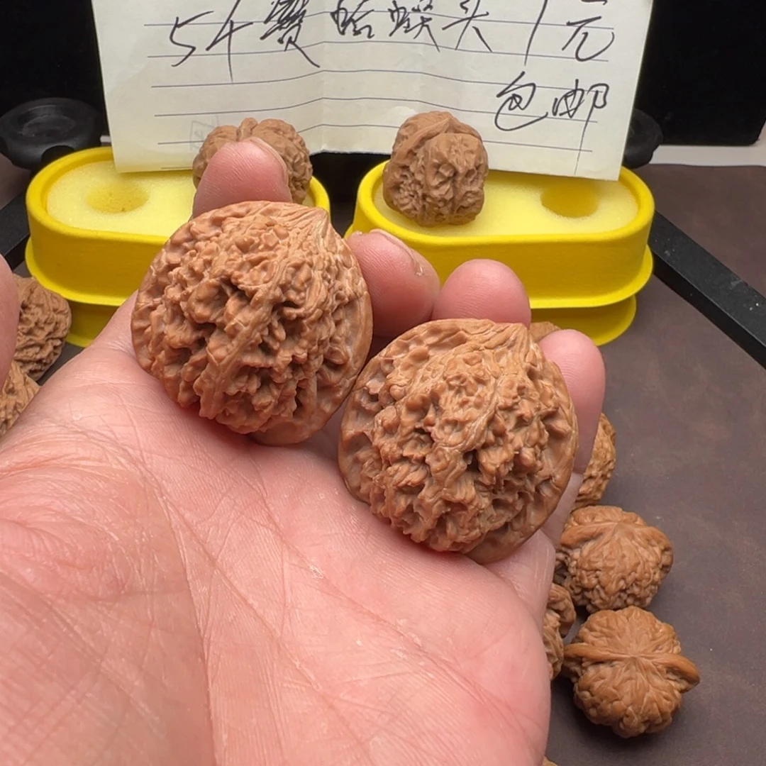 文玩核桃把件全品满天星39
