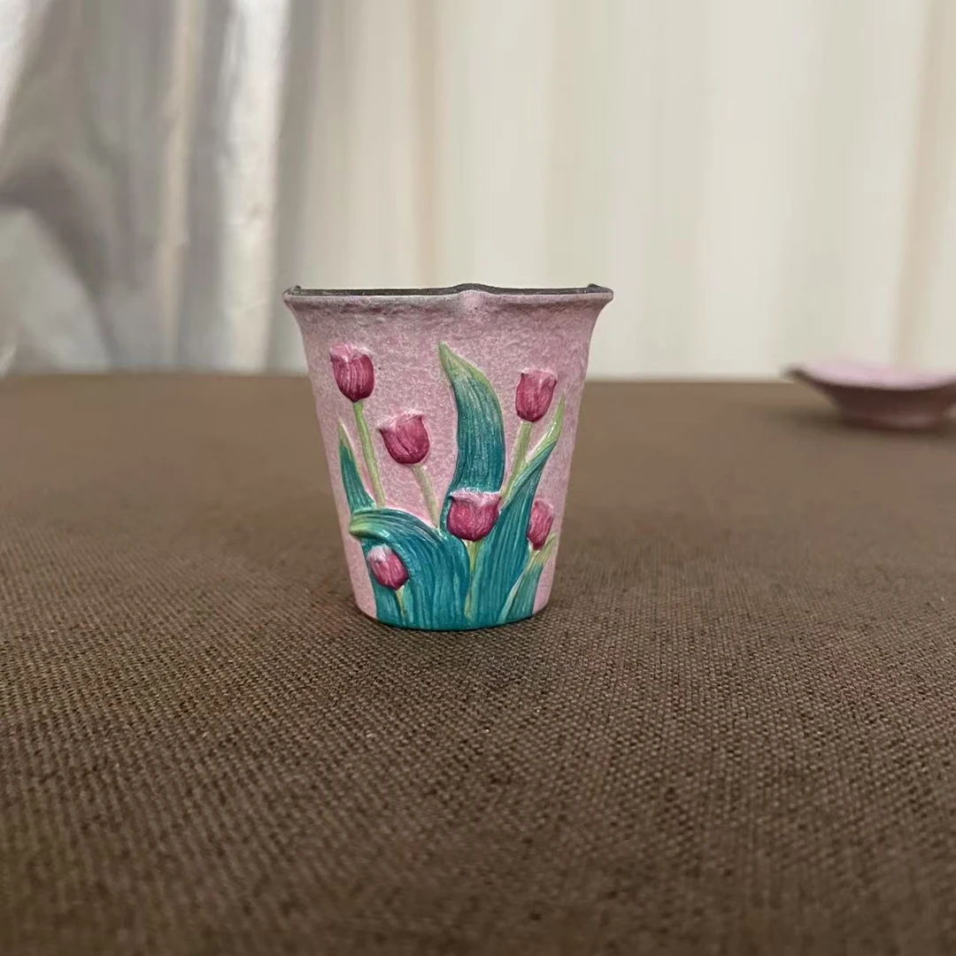 她山她海【浮雕郁金香花口杯】中式景德镇手绘老岩泥茶道器具客杯