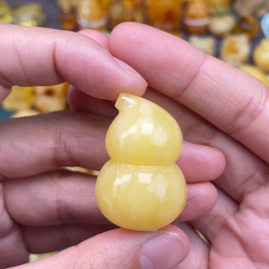 裸石琥珀未镶嵌蜜蜡