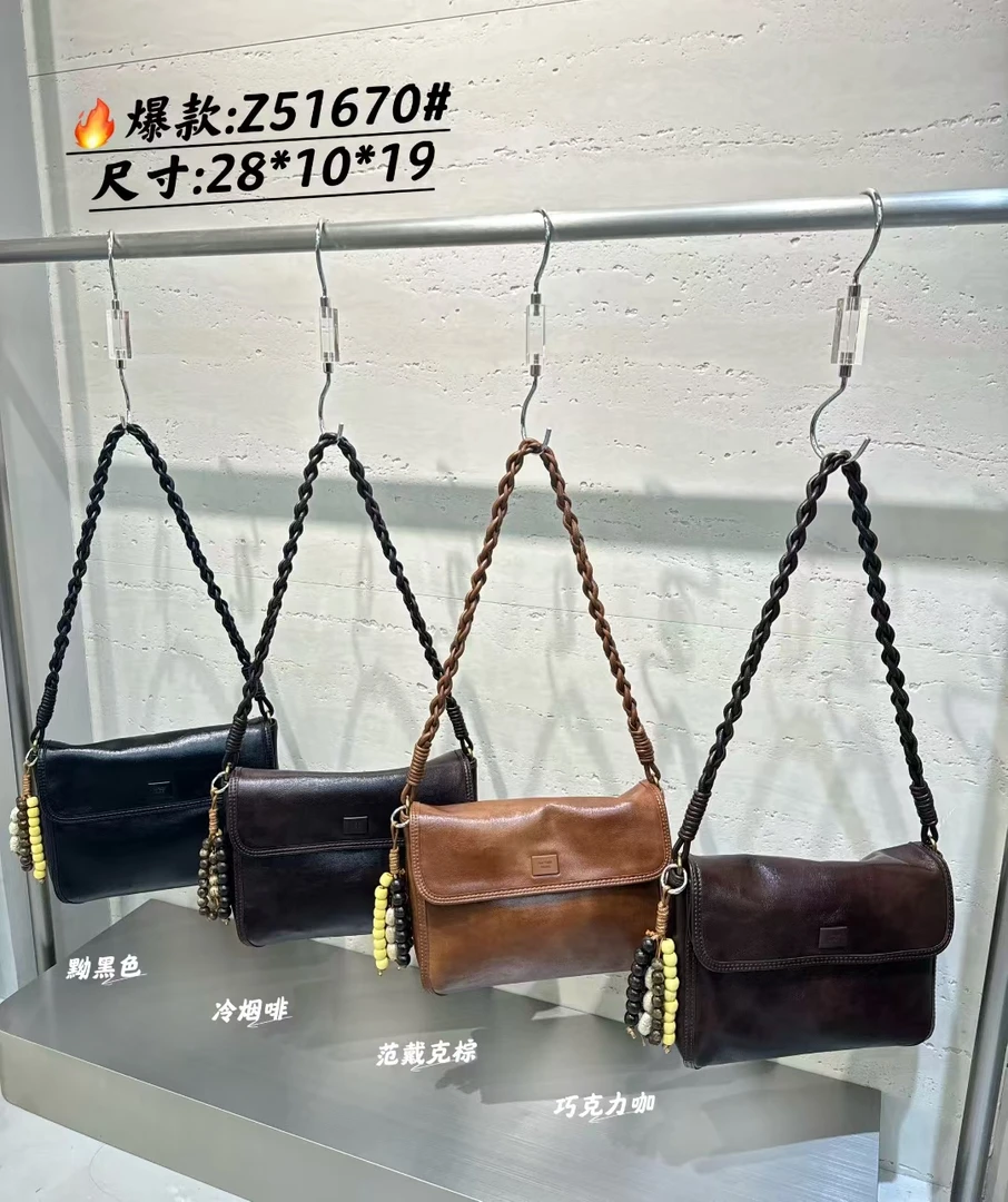 设计师款51670新款休闲包简约风单肩斜挎小包女包时尚百搭大容量