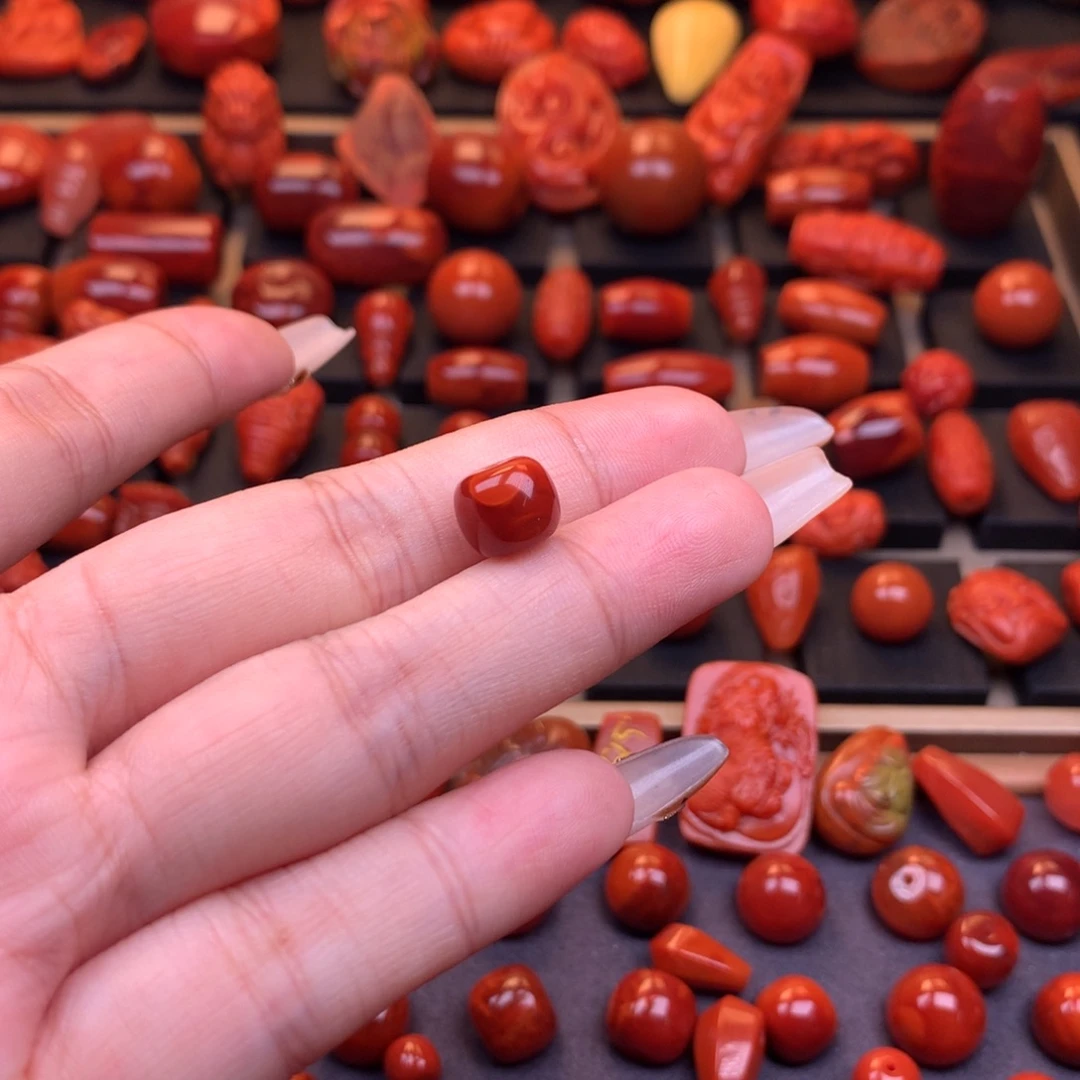 南红玛瑙未镶嵌原矿老型单珠9.4mm