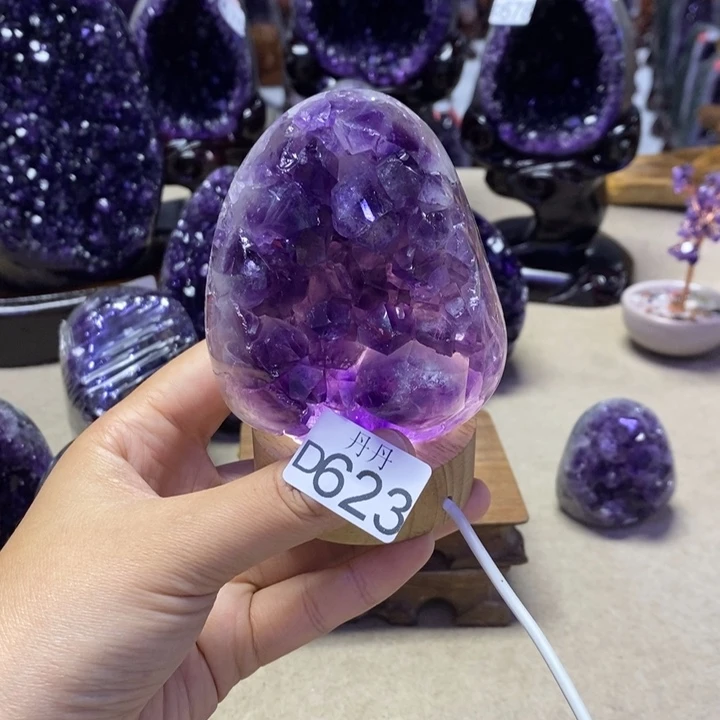 唯***玥未镶嵌大型摆件（非配饰）水晶