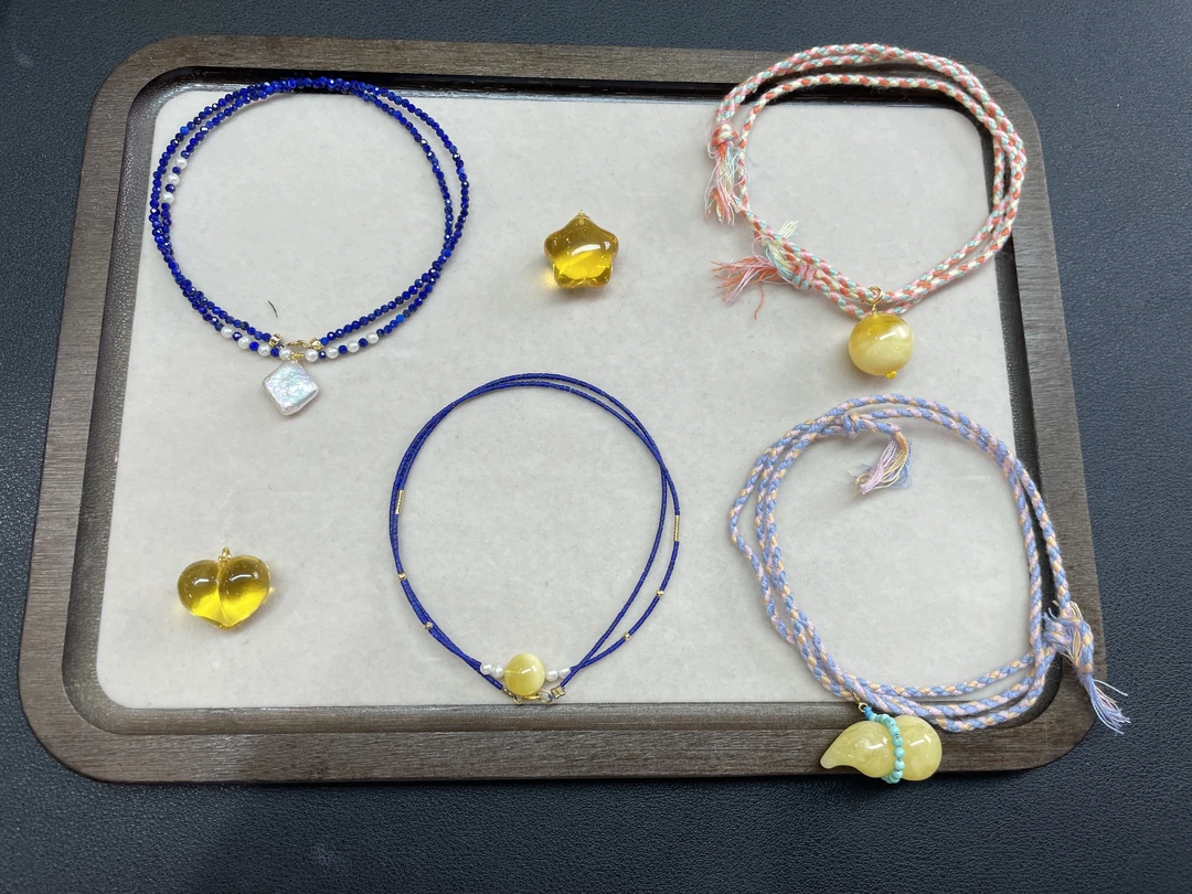 【小鱼严选彩虹盘】蜜蜡-多样性发一件-18K金-LW002|BML5