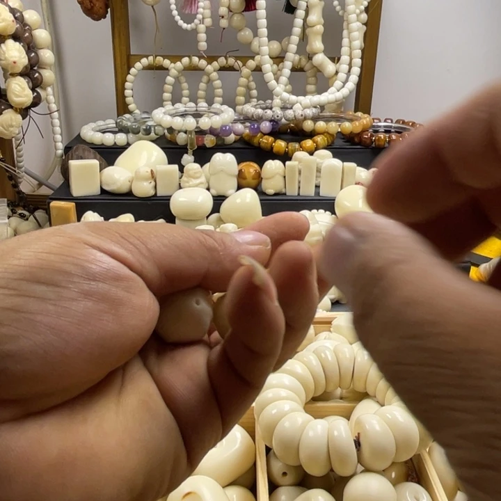 派*派象牙果雕刻橄榄型三通