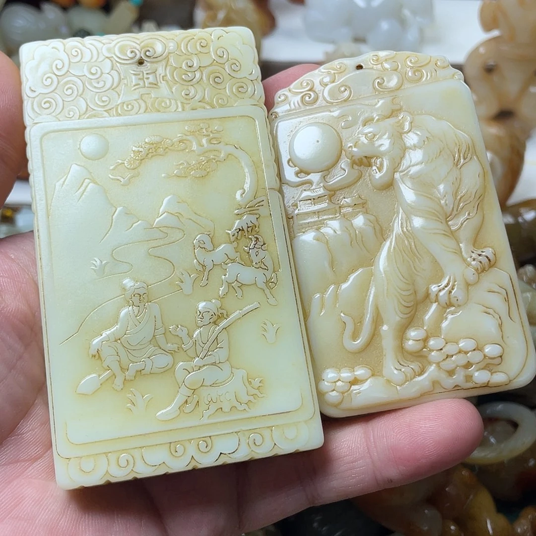 皇***勒颈饰未镶嵌和田玉