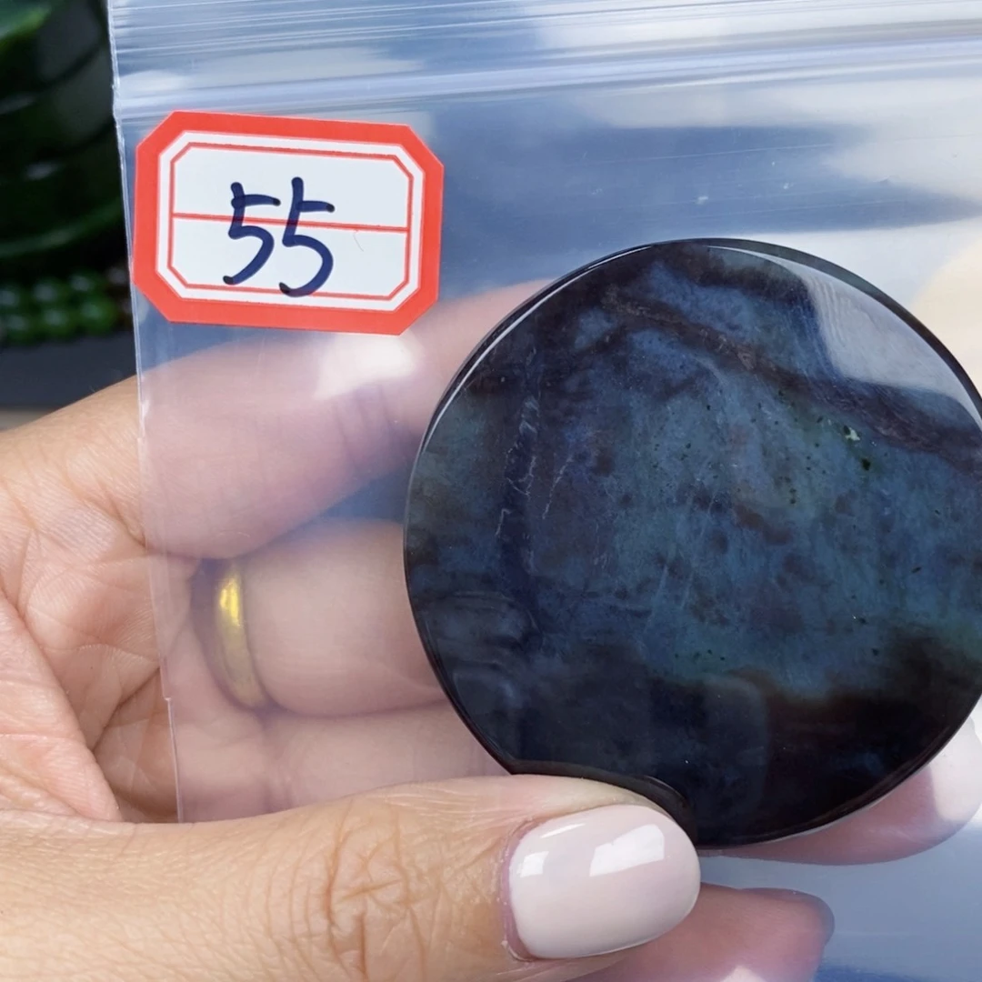 和田玉边角未镶嵌