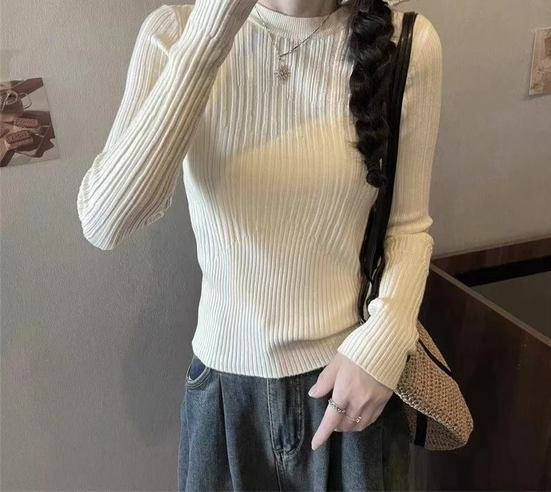 别致修身圆领打底衫女初春新款高级感毛衣内搭长袖针织衫上衣