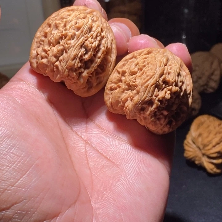 把件文玩核桃开**崽密纹