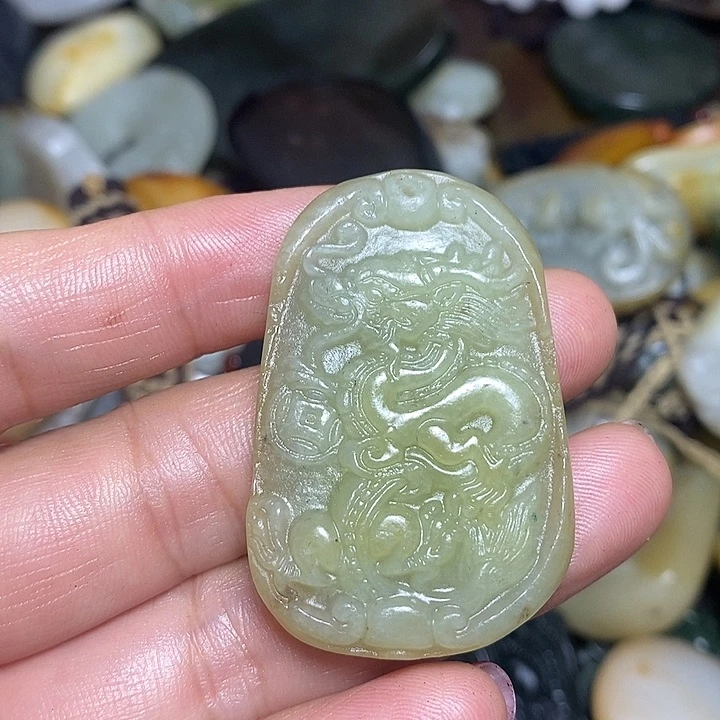 和田玉未镶嵌挂件