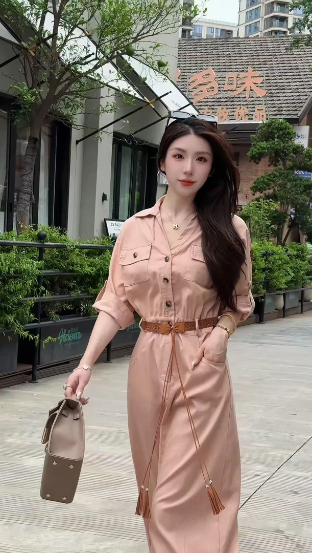 【周周】法式复古V领连衣裙女装夏季新款绑带收腰显瘦开叉A字裙9935