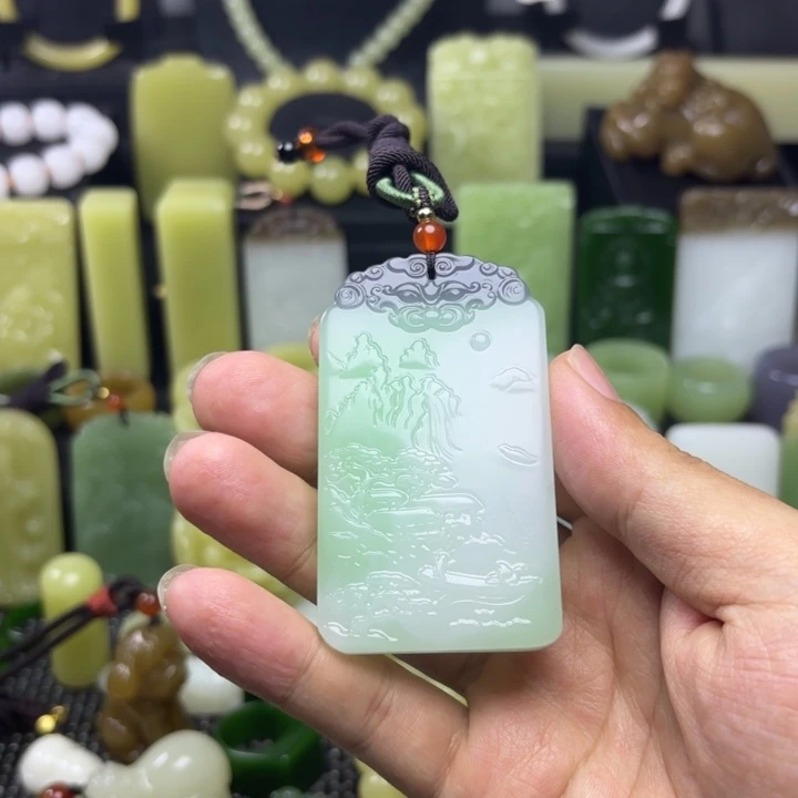 【闪购商品】和田玉未镶嵌颈饰魏*