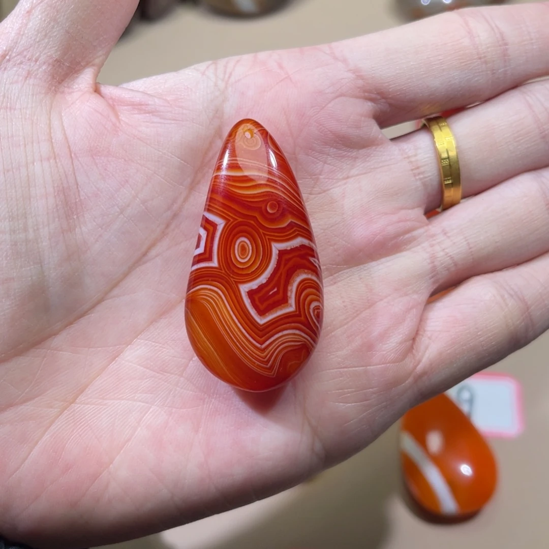 玛瑙/玉髓未镶嵌颈饰