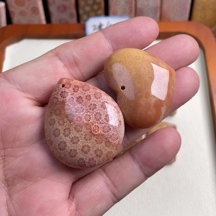 合金颈饰硅化玉123
