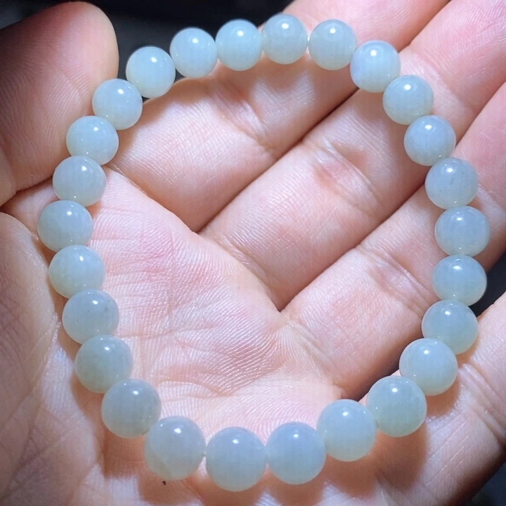 翡翠颈饰未镶嵌手串