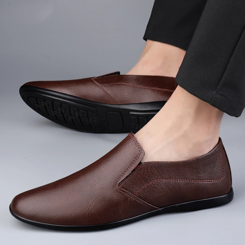 男士休闲皮鞋夏季新款软皮软底舒适鞋子韩版潮流百搭时尚英伦男鞋