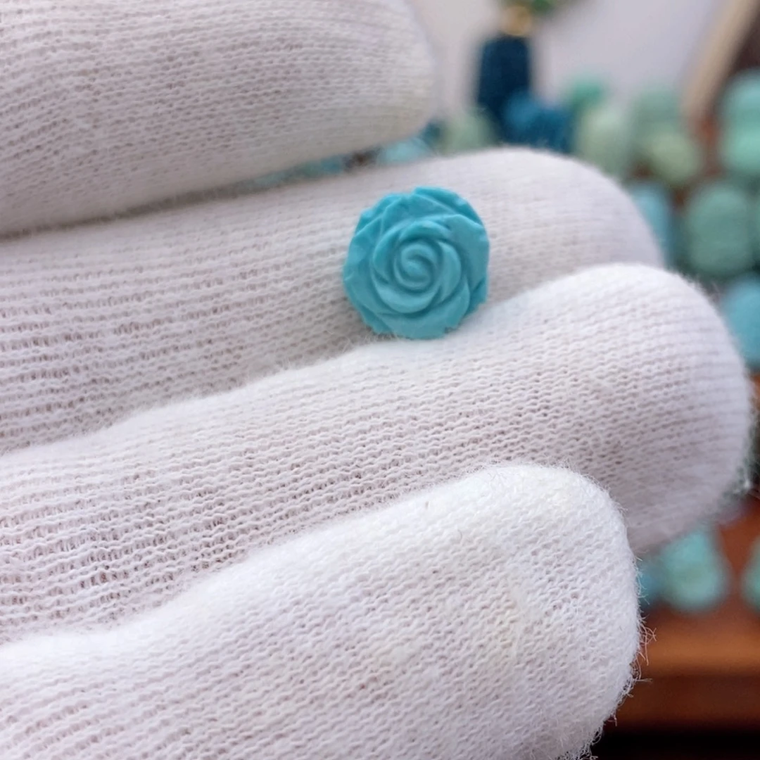 未镶嵌绿松石珠宝奇石