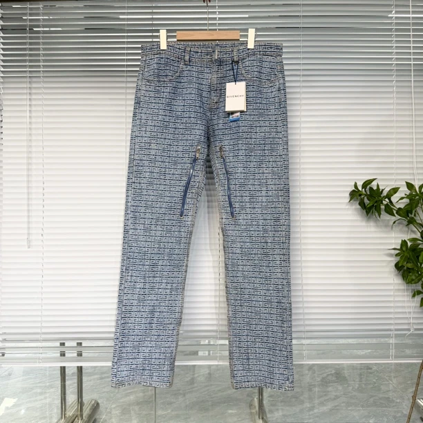 99新 Givenchy/纪梵希 提花logo满印 水洗做旧 牛仔裤 33码 a660