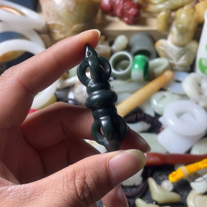 和田玉未镶嵌吊坠(不含链)