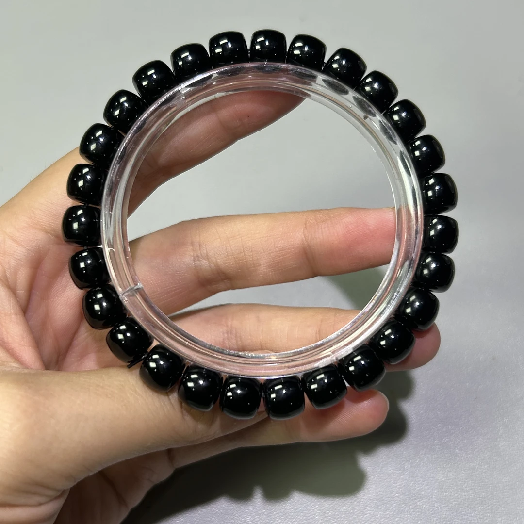 M43  漆黑如墨 黑玛瑙老型珠单圈手串