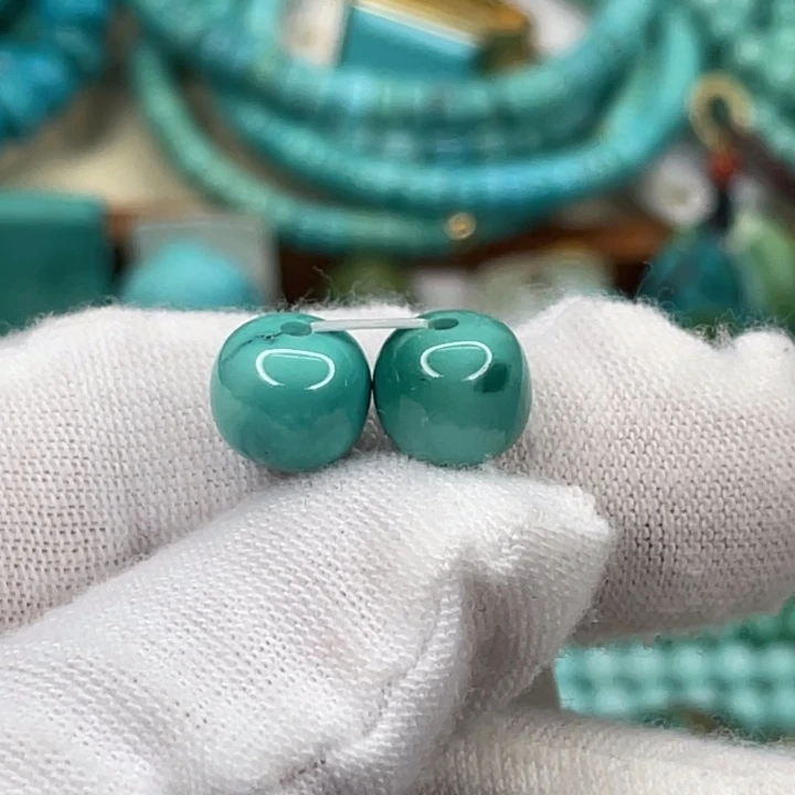 绿松石未镶嵌挂件