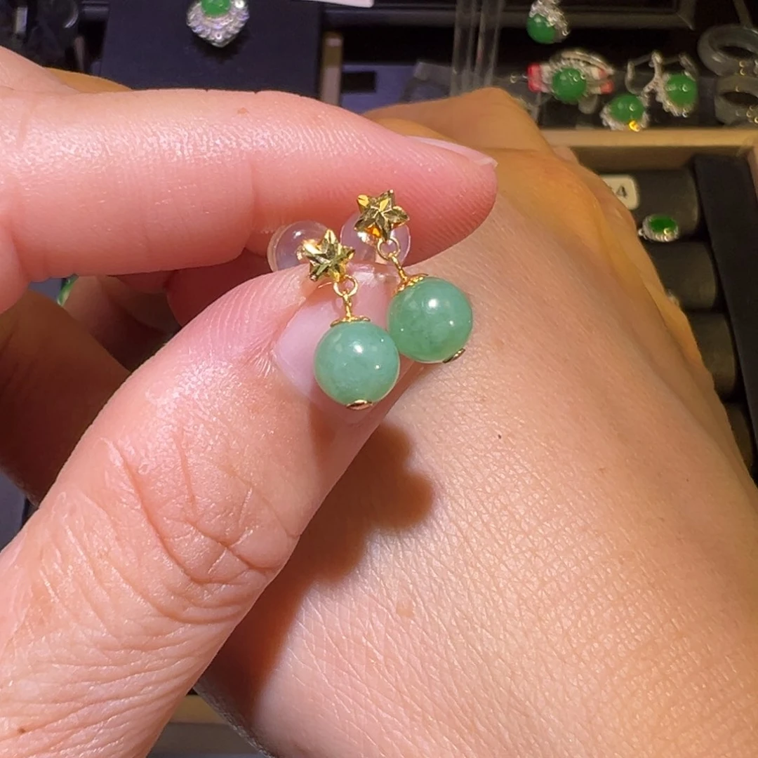 翡翠18K金镶嵌颈饰耳环